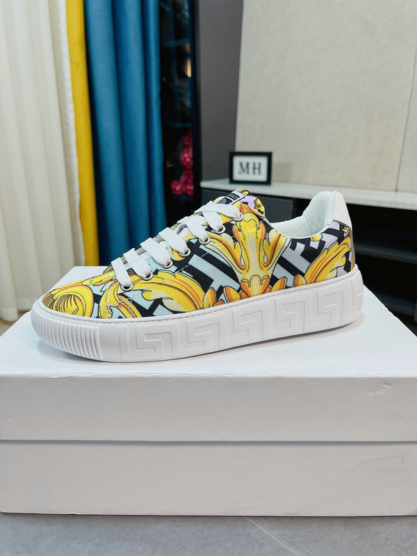 Versace Shoes Mens ID:20221011-182